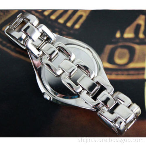 Stainless steel watch with Japan quartz movement, CE certified and RoHS Directive-compliant